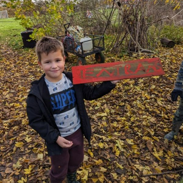 PHOTO-2023-11-23-20-43-282)